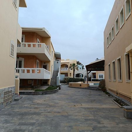 Niros Beachfront Aparthotel Kokkini Hani Exterior photo