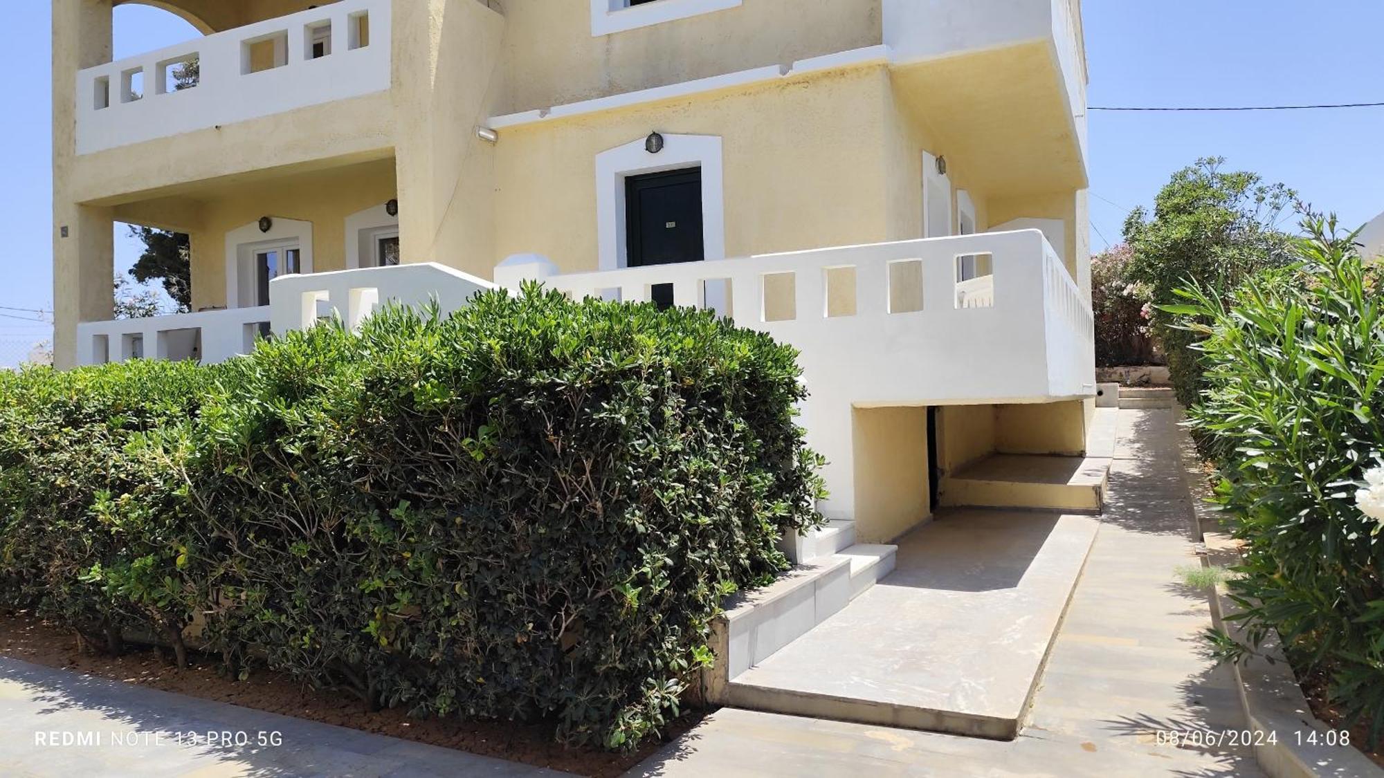 Niros Beachfront Aparthotel Kokkini Hani Exterior photo