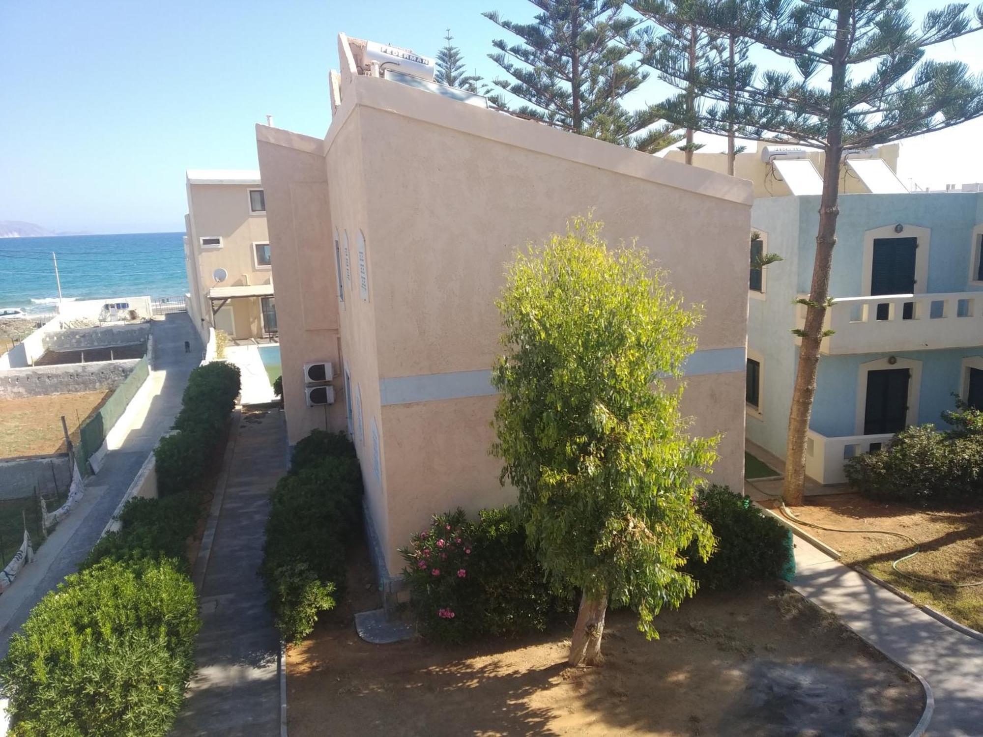 Niros Beachfront Aparthotel Kokkini Hani Exterior photo